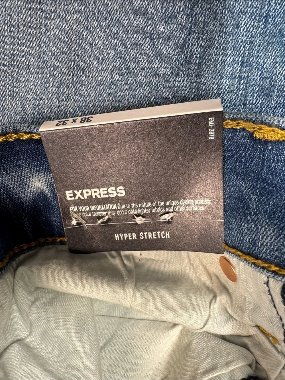 NWT New Express Slim Medium Wash Hyper Stretch Jeans Size 38 x 32